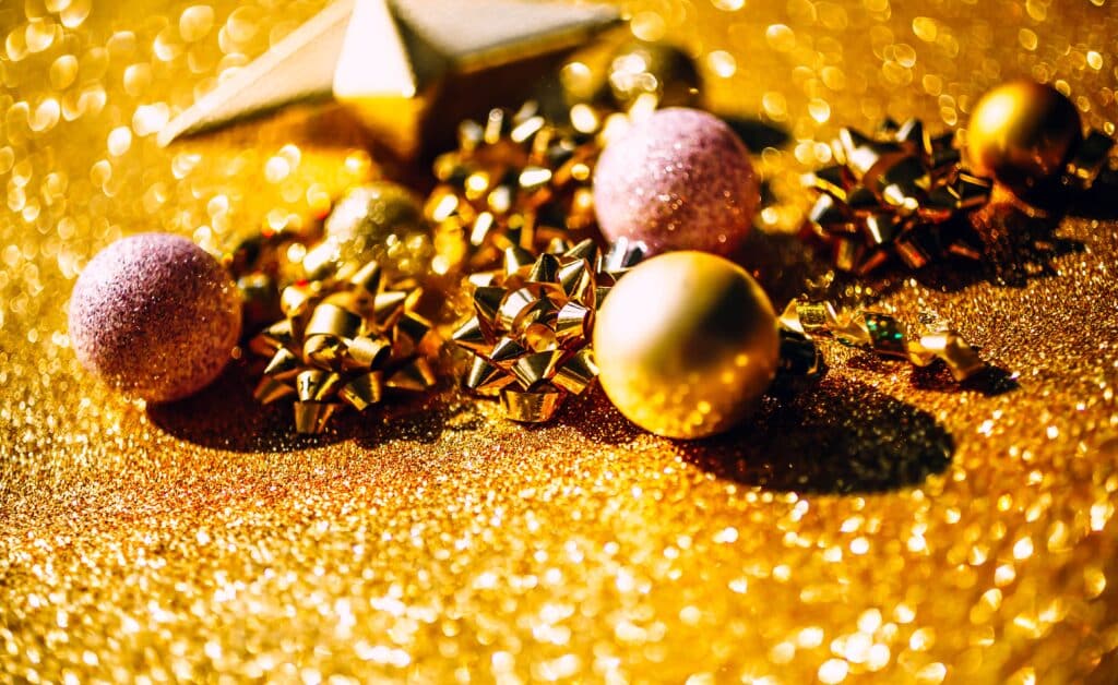 Gold-zur-Weihnachtszeit-titelbild-blog-min