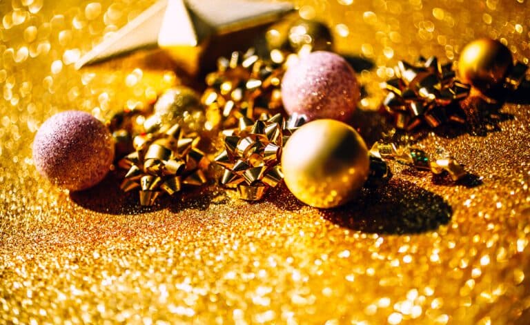 Gold-zur-Weihnachtszeit-titelbild-blog-min